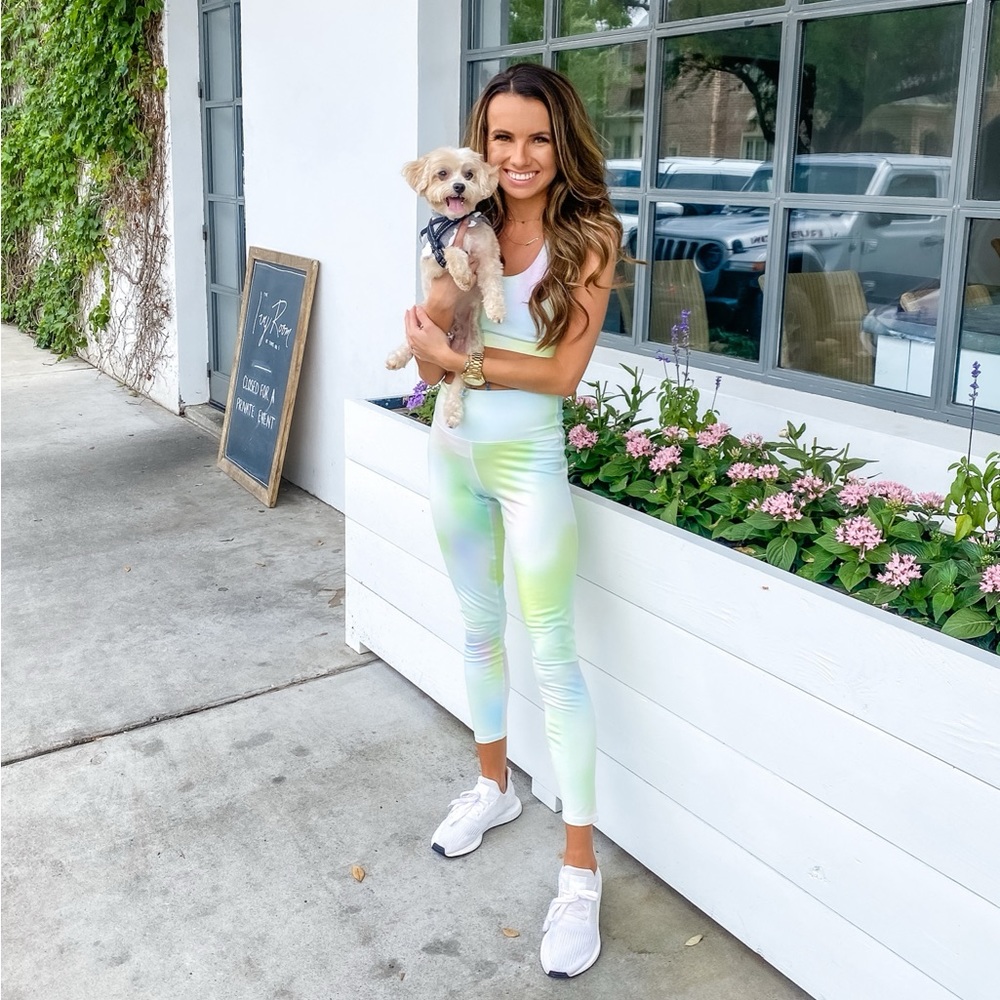 Fabletics tie dye 2 piece set